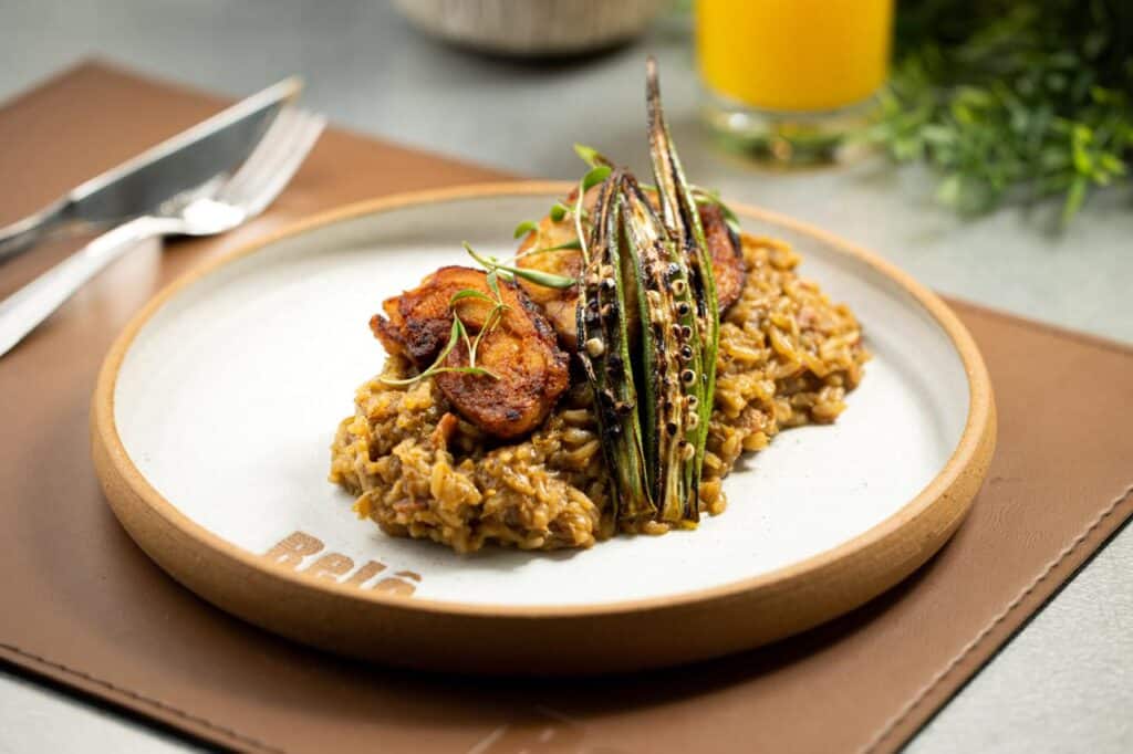 Arroz de Galinha - Belô Café - Foto: Victor Schwaner