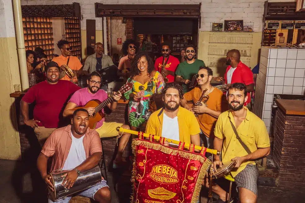 Me Beija Que Eu Sou Pagodeiro - Carnaval Montê Bar Belo Horizonte